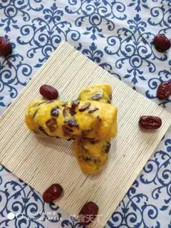 Make Pumpkin rolls step 11