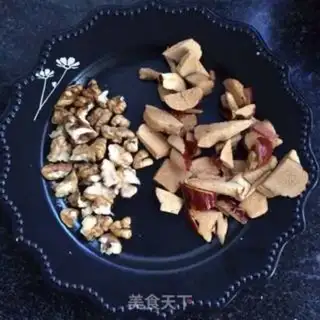 Make Milk-tree walnut cup step 1