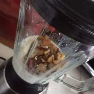 Make Milk-tree walnut cup step 5