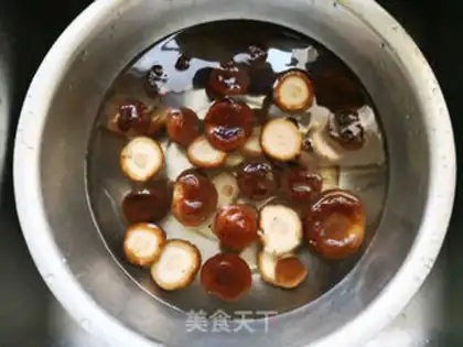 Make Sour mushrooms step 1