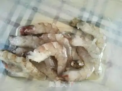 Make Shrimp insect box step 2
