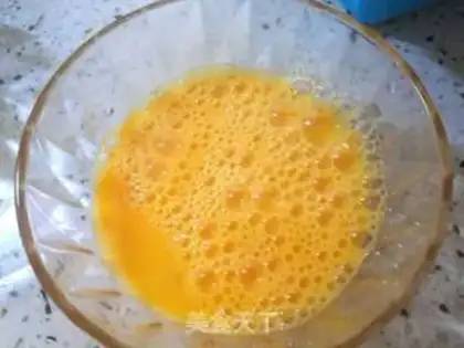 Make Fried eggs step 3
