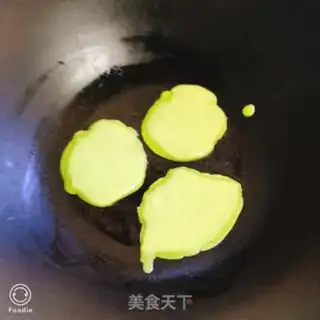 Make Pineapple pancakes step 3