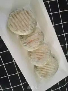 Make Shrimp insect box step 17