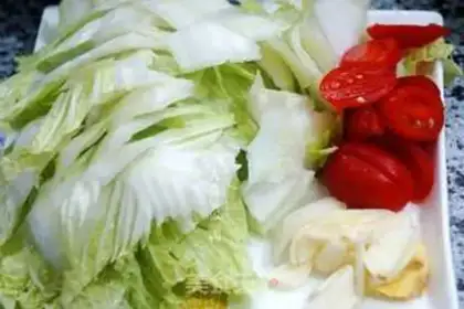 Make Sour pickles step 0