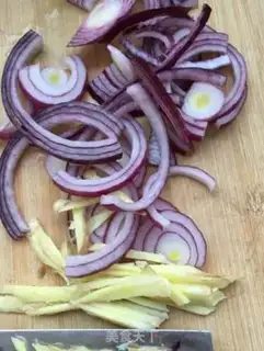 Make Onion with lamb step 7