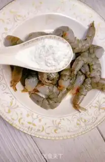 Make Three-coloured shrimp step 2