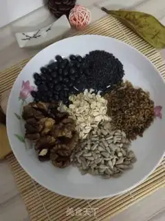Make Peach sesame soybeans step 0