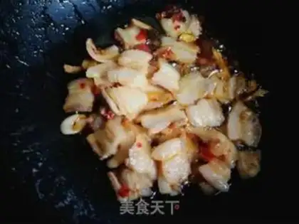Make Garlic sprouts back to the pot step 7