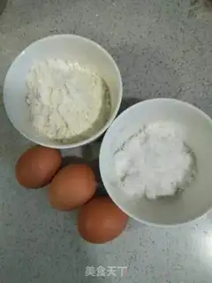 Make Egg yolk step 0