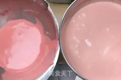 Make Cotton candy rolls step 4