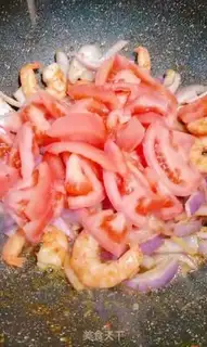 Make Tomato shrimp noodles step 7