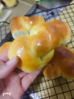 Make Light cream bean bag step 11