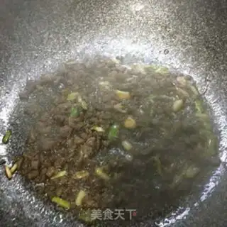 Make Vegetable beef paste at colour step 4