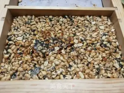 Make Peanut sesame sugar step 8