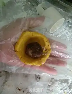 Make Pumpkin steam mooncake step 7