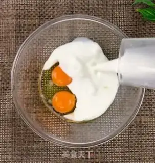 Make Banana omelet step 0