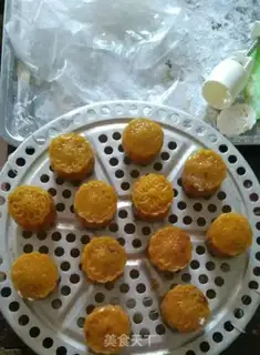 Make Pumpkin steam mooncake step 10