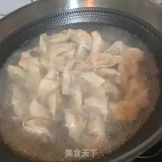 Make Pork cabbage pie step 17