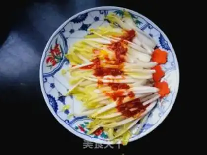 Make Garlic chili and macaroni step 5