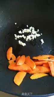 Make Eggs and apricot mushrooms step 3