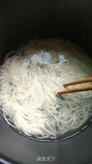Make Tomato mushroom noodles step 4