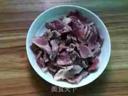 Make Piper peppers and pig hearts step 5