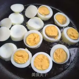 Make Lucky money balls step 3