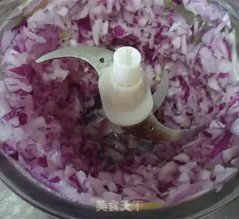 Make Onion meatloaf step 2