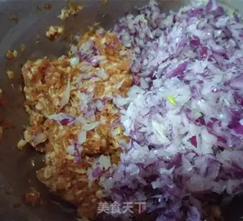 Make Onion meatloaf step 4