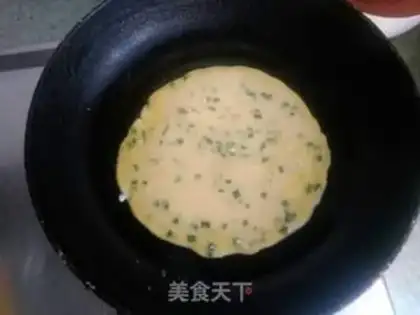 Make Onion omelet step 4