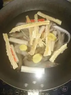 Make The seafood fragrance pot step 0