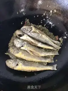 Make Snow-cooked yellow fish step 9