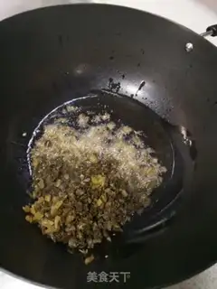 Make Sour sauce and beans step 1