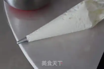 Make Fruit cream box cake step 11