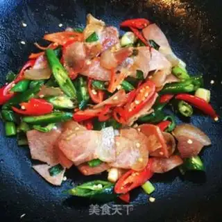 Make Salmon and ham noodles step 0