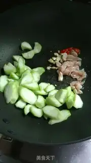 Make Spoon noodles step 3