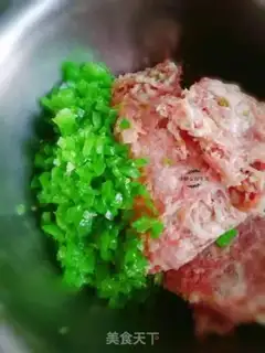 Make Fresh, juicy dumplings step 3