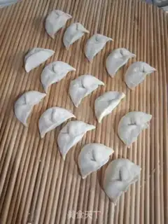 Make Fresh, juicy dumplings step 7