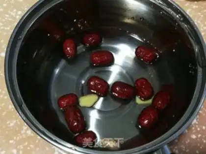 Make Red-tree egg candy step 1