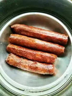 Make Weenie fried Dutch beans step 0