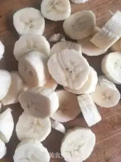 Make Banana oatmeal step 1