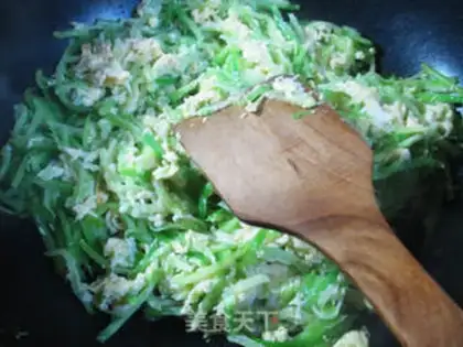 Make Duck eggs and radish step 4