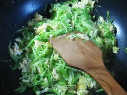 Make Duck eggs and radish step 7