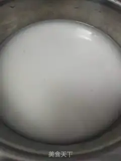 Make Pyramid cassava step 1
