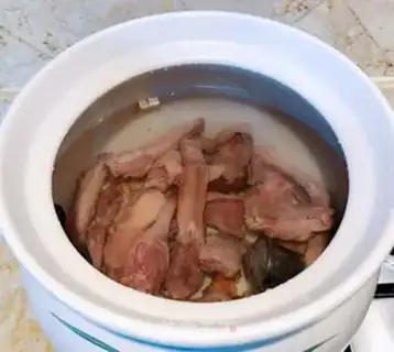 Make Pork soup step 3