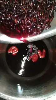 Make Black Sesame, black and white step 1