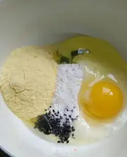 Make Corn pasta black sesame cake step 1