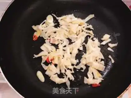 Make Sour buns of powder step 1