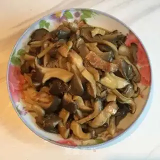 Make Garlic slices of mushrooms step 8